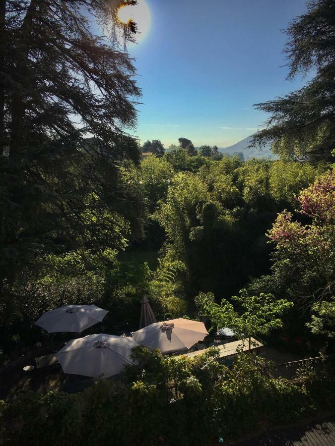 Domaine De L'Amiral Bed & Breakfast Saint-Laurent-du-Pape ภายนอก รูปภาพ