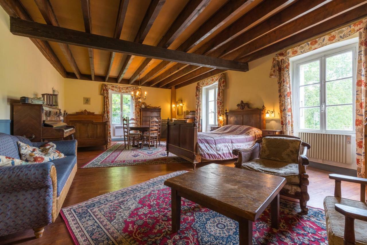 Domaine De L'Amiral Bed & Breakfast Saint-Laurent-du-Pape ภายนอก รูปภาพ