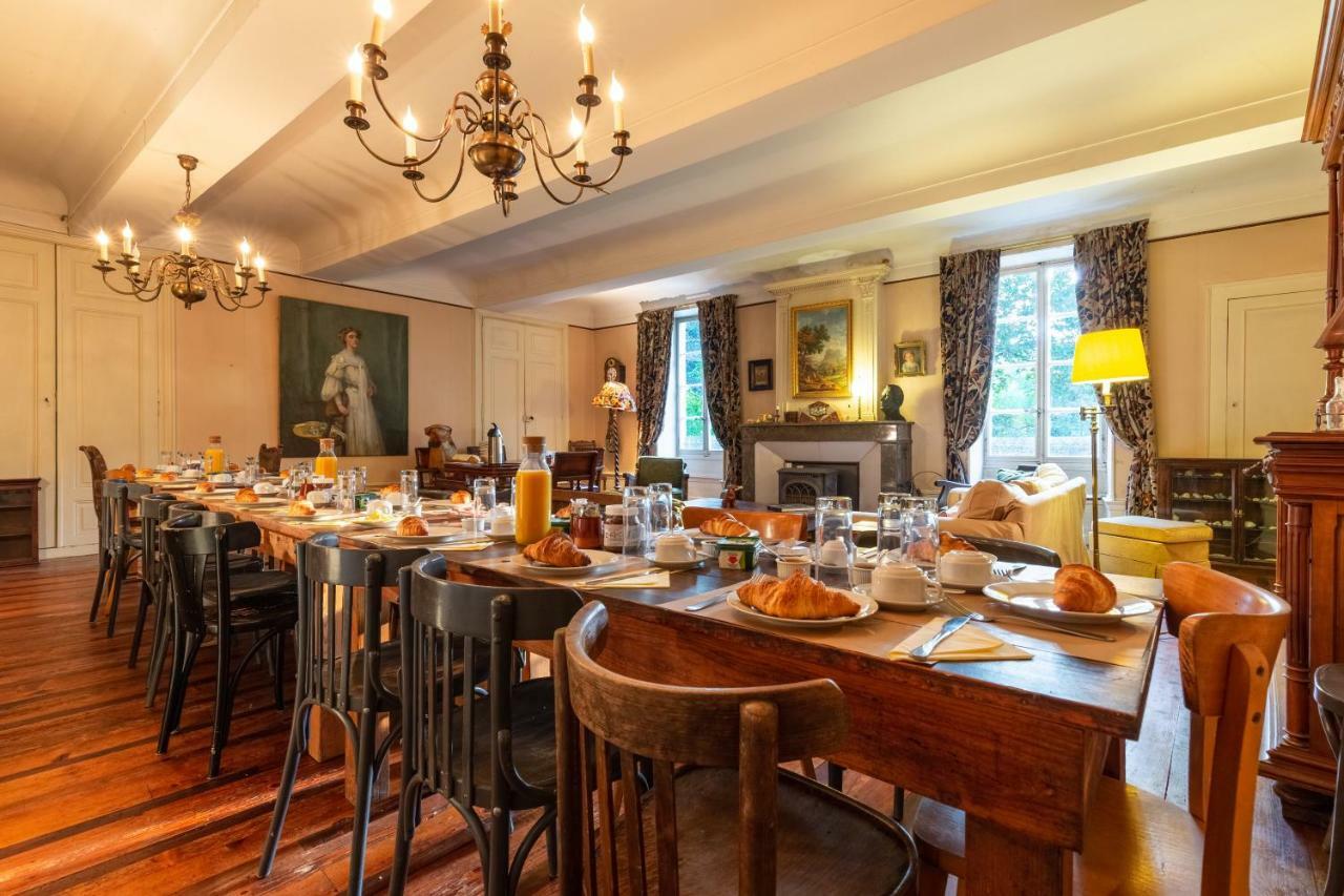 Domaine De L'Amiral Bed & Breakfast Saint-Laurent-du-Pape ภายนอก รูปภาพ