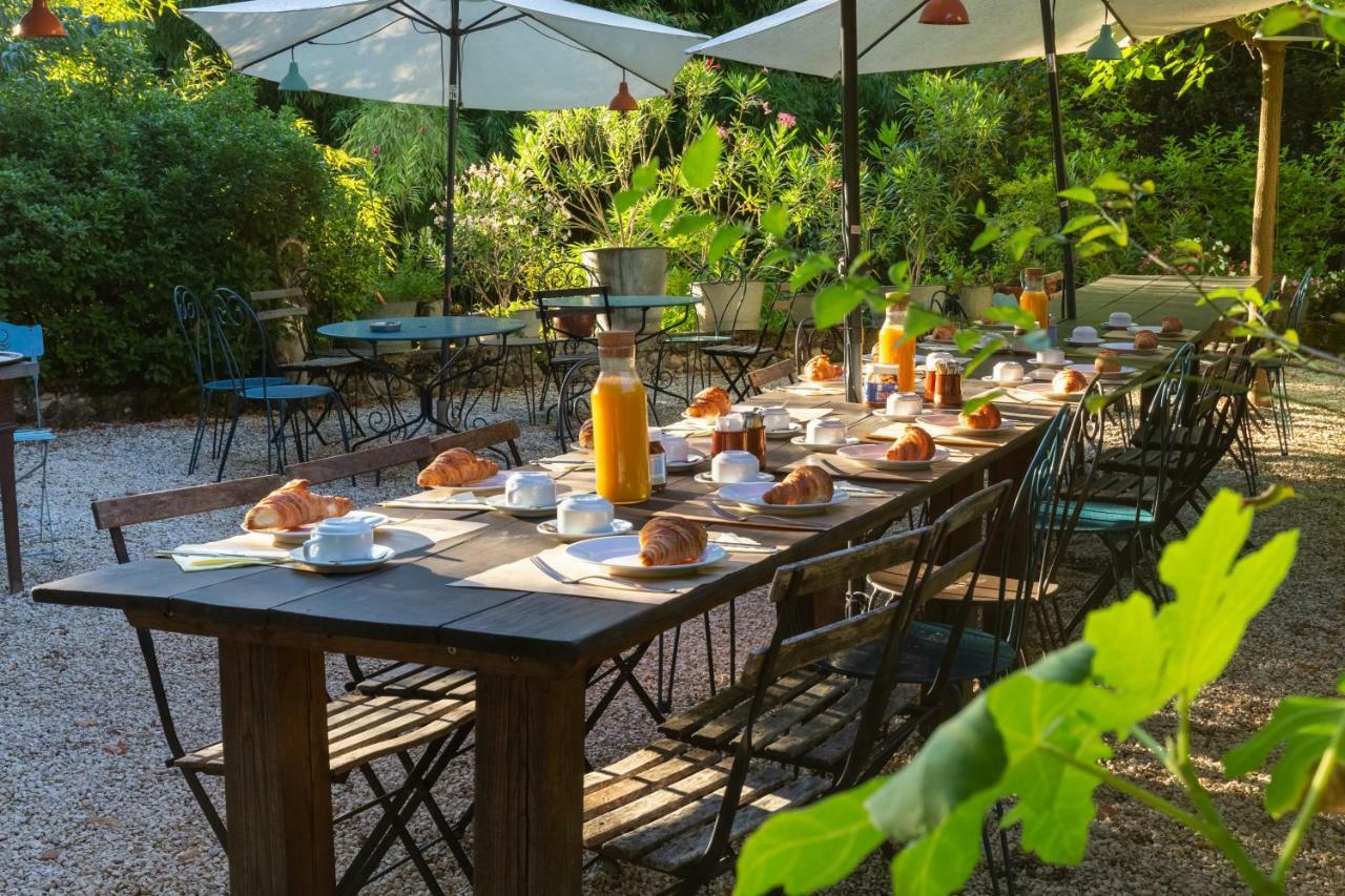 Domaine De L'Amiral Bed & Breakfast Saint-Laurent-du-Pape ภายนอก รูปภาพ